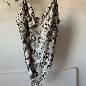 New Fashion Nova Snakeskin Body Suit